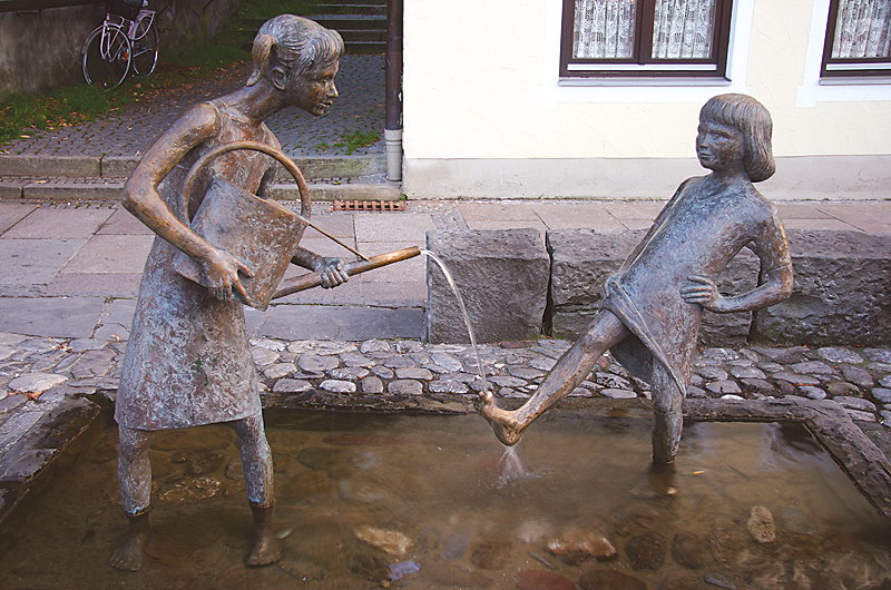 zur &Uuml;bersicht Brunnen 5