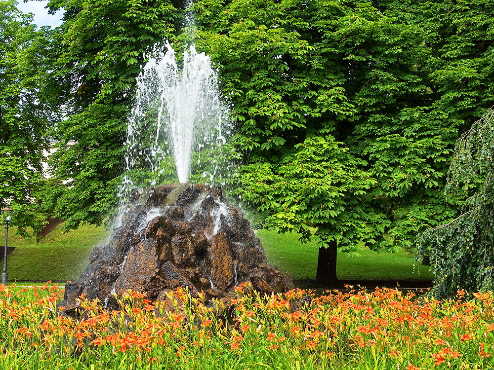 zur &Uuml;bersicht Brunnen 6