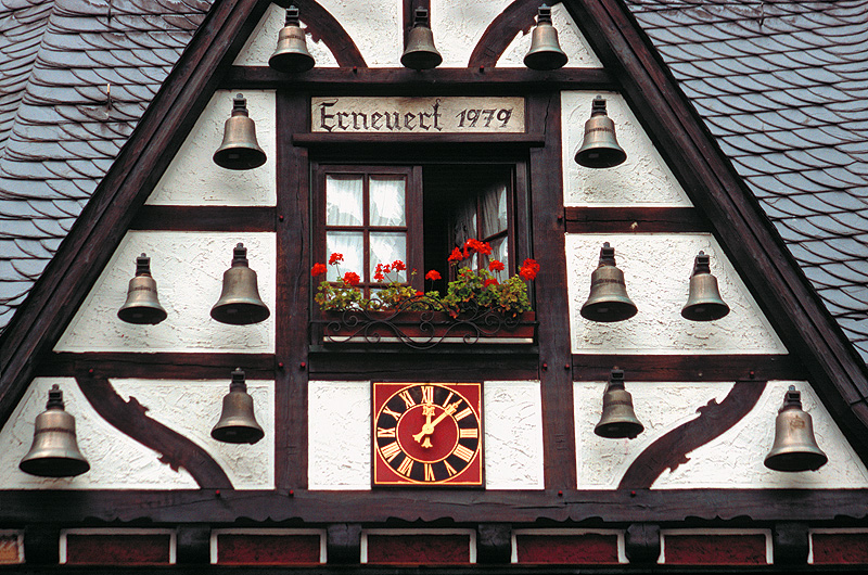 zur &Uuml;bersicht Fenster 5