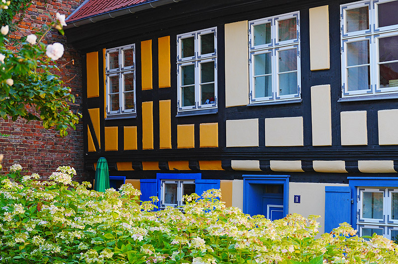 zur &Uuml;bersicht Fenster 6