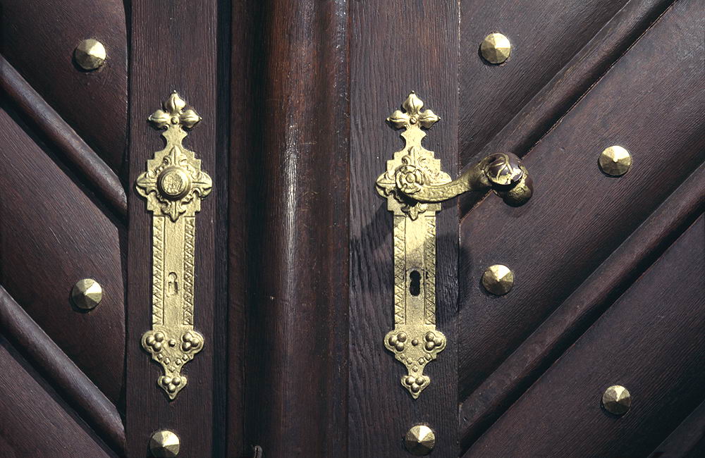 zur &Uuml;bersicht & Schloss & Riegel 2