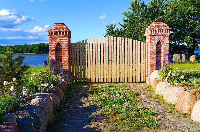 zur &Uuml;bersicht T&uuml;r und Tor 5