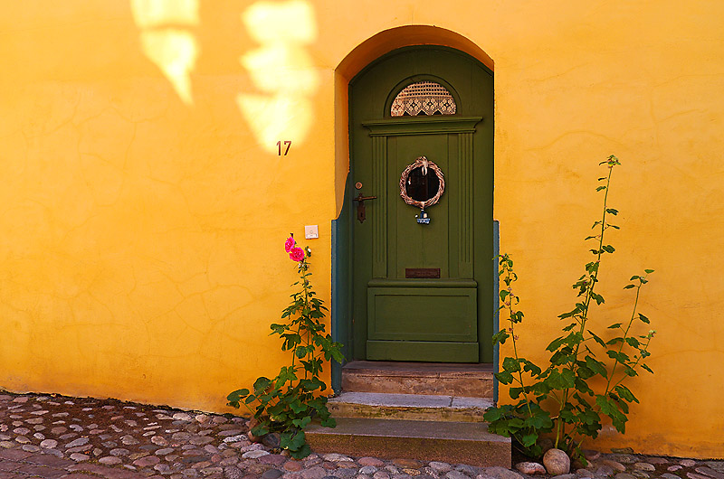 zur &Uuml;bersicht T&uuml;r und Tor 6