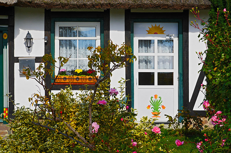 zur &Uuml;bersicht T&uuml;r und Tor 6