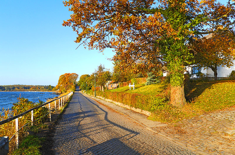 zur &Uuml;bersicht Weg & Steg 5