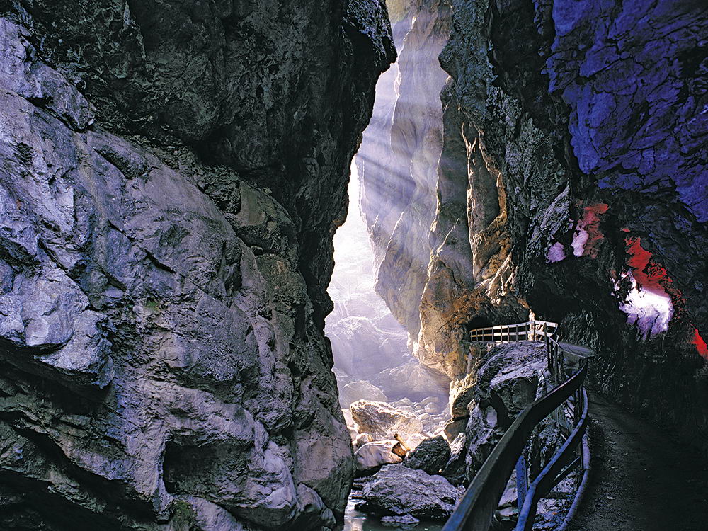 zur &Uuml;bersicht Weg & Steg 8